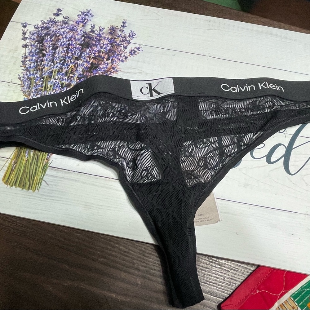 Calvin Klein Thong. Size 1X NEW
